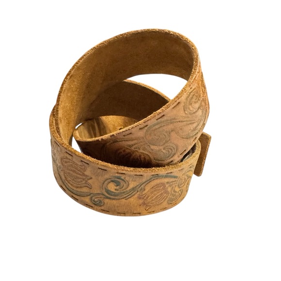 Tooled Brown Leather Belt | Embossed Scroll Design | Size S | Genuine Leather - Picture 7 of 12